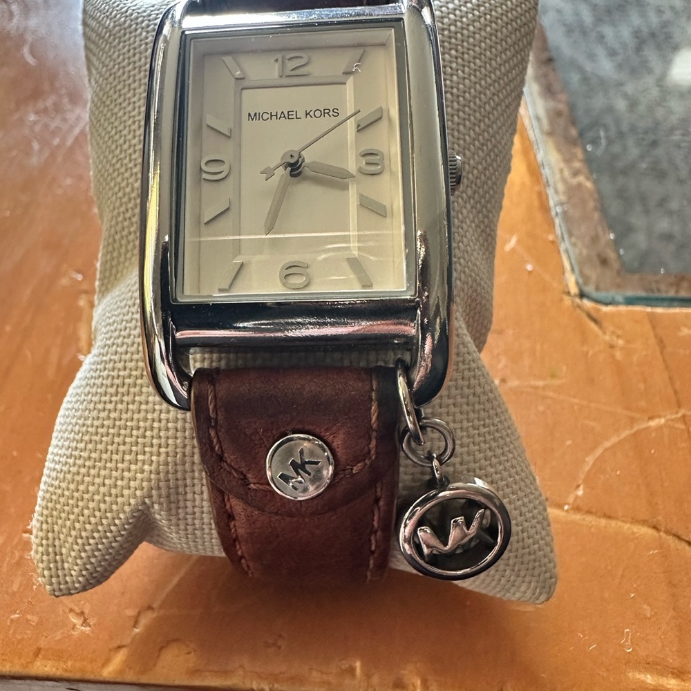 Michael Kors Silver Case with Brown Leather Strap Watch